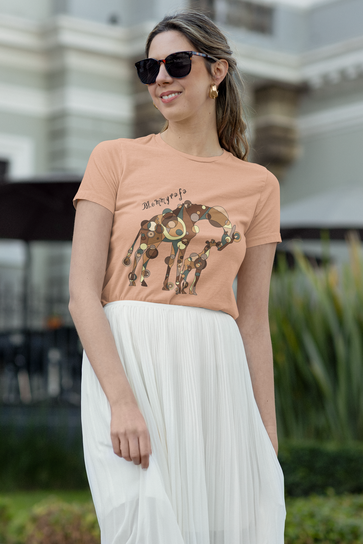 Women's Geometric Mother & Baby Giraffe Tee - Mommyrafa Edition