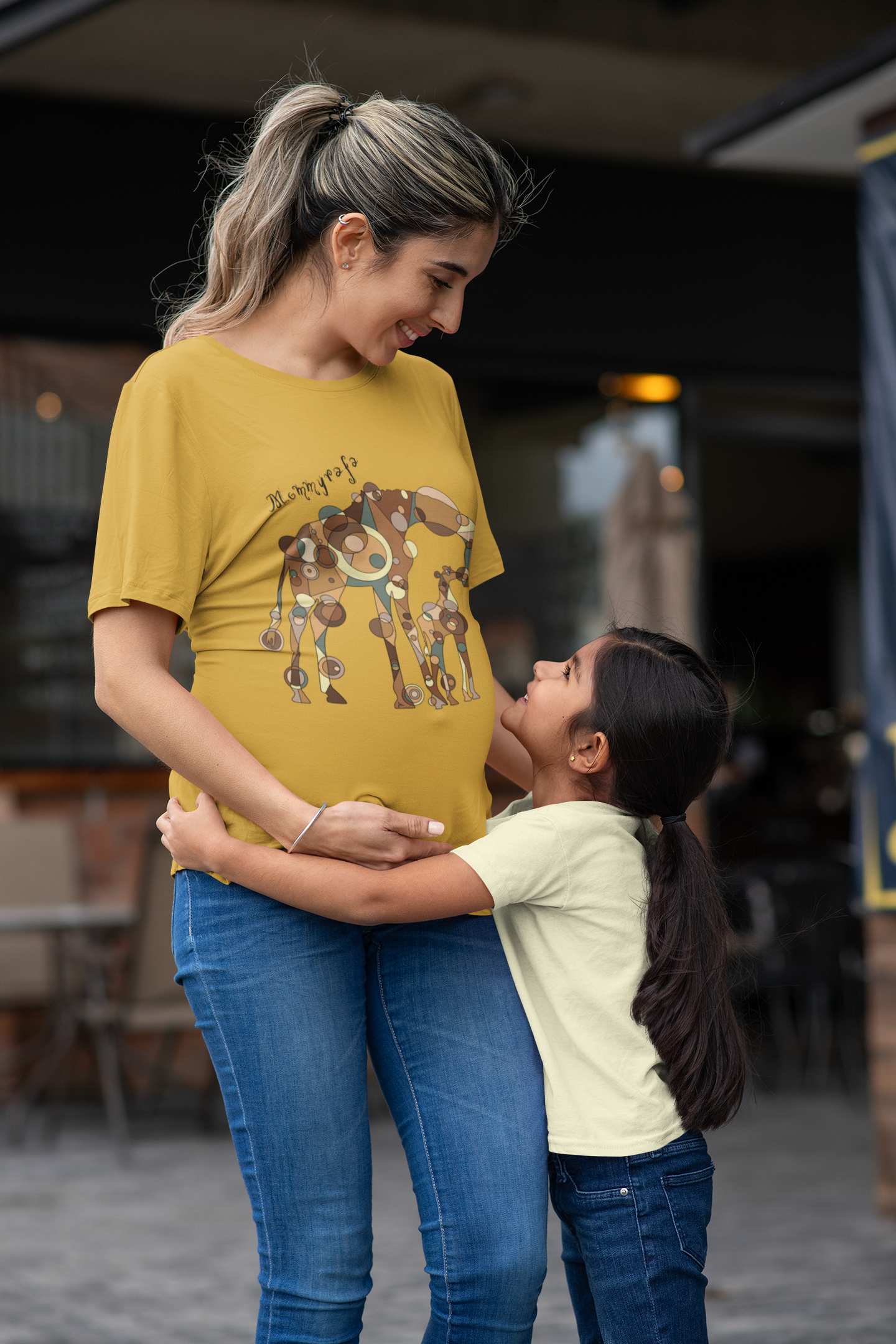 Women's Geometric Mother & Baby Giraffe Tee - Mommyrafa Edition
